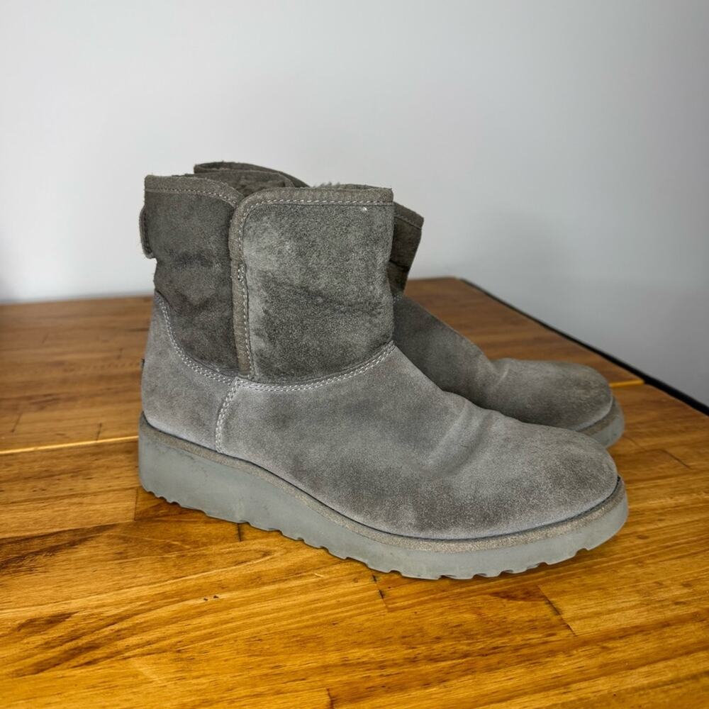 Ugg Kristin Wedge Platform Grey Shearling Lined Pull On Boots Size 8 - Picture 2 of 7